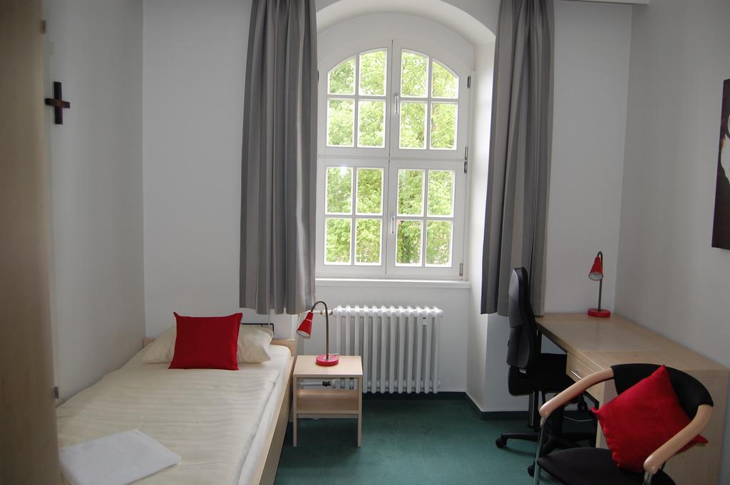 Pension Augenblick Knechtsteden Dormagen Zimmer foto
