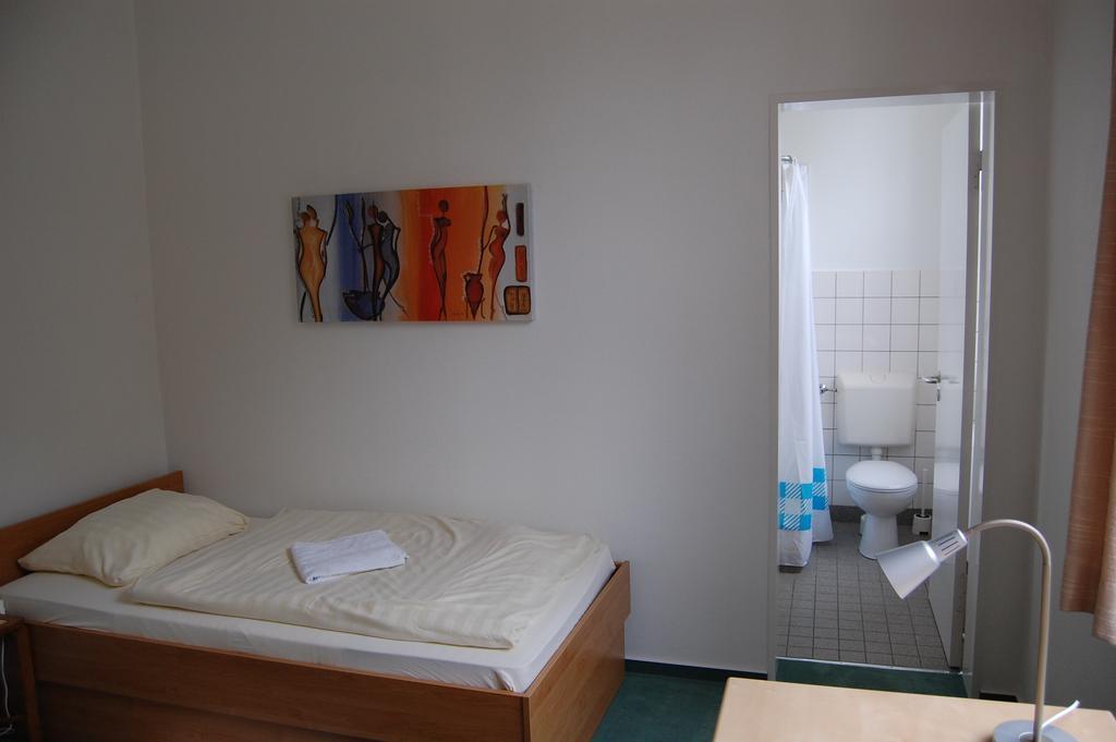 Pension Augenblick Knechtsteden Dormagen Zimmer foto